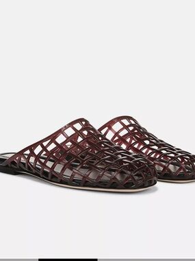 VINCE Barcelona jelly sandal in Ganash.  BRAND NEW